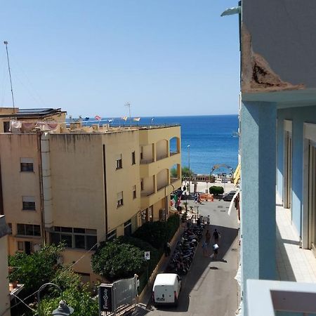 Casa Floridea -Mediterranea Sicilia Apt Cefalù Zewnętrze zdjęcie